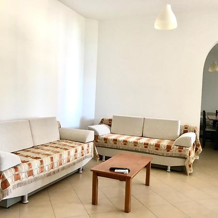 סרנדה Vila Gjoni מראה חיצוני תמונה